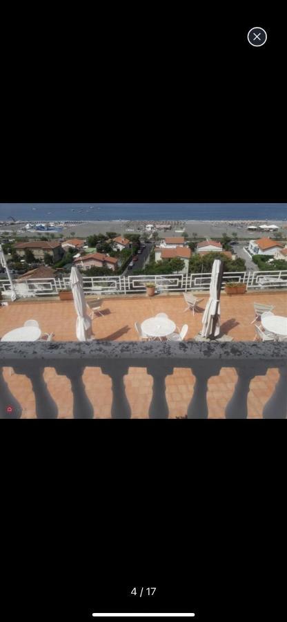 Appartamento Nel Fabbricato Denominato Il Castello Praia a Mare Extérieur photo